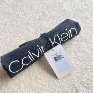 【Brand New】Calvin Klein Canvas Tote Bag – | New with Tag